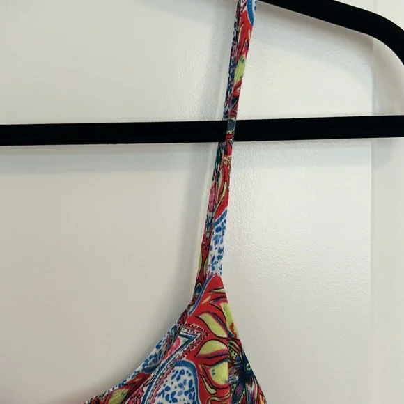 Gap Tank - Picture 3 of 6